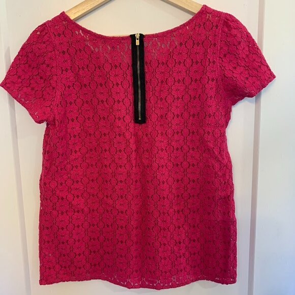 Lilly Pulitzer sz S Hot Pink Poppy Floral Sheer Lace Short Sleeve Top Fuchsia - Picture 2 of 8